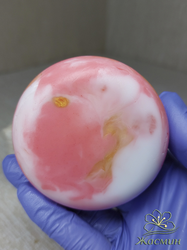 Мыло с маслом манго и ароматом розы