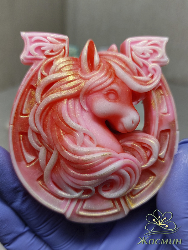 Мыло ручной работы талисман побед купить с лошадью